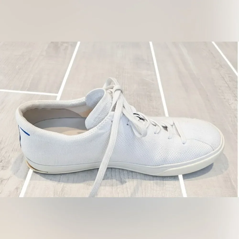Rothy's Lace Up White Sneakers Sz 9 - Quiet Luxury Washable Knit - Repair Needed